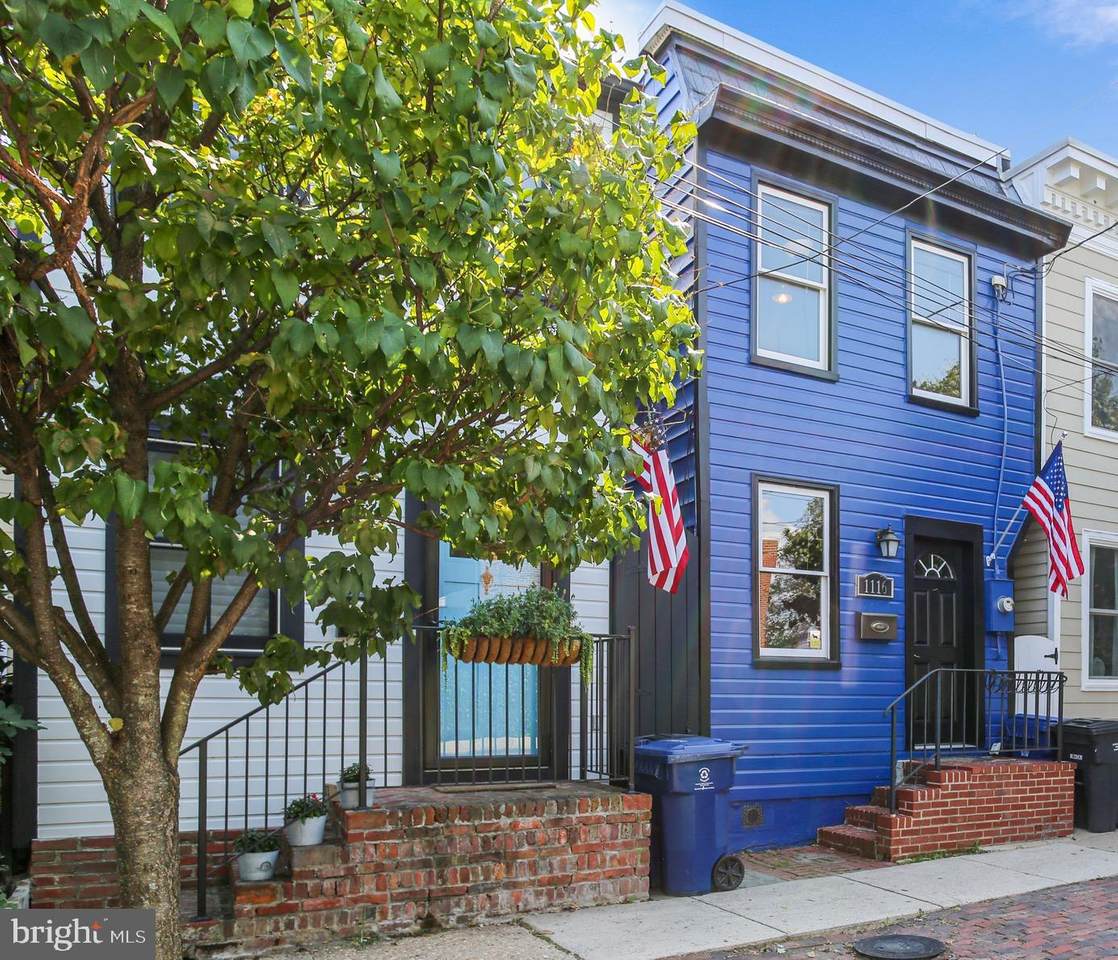 1116 Princess Street - Photo 1