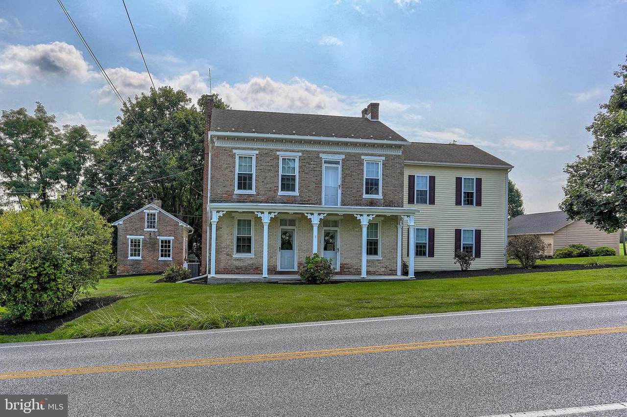 2890 Admire Road - Photo 1