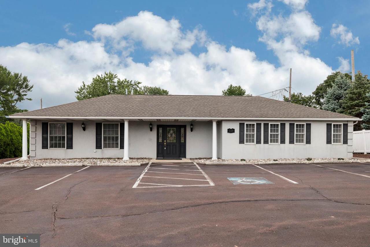 239 Germantown Pike - Photo 1