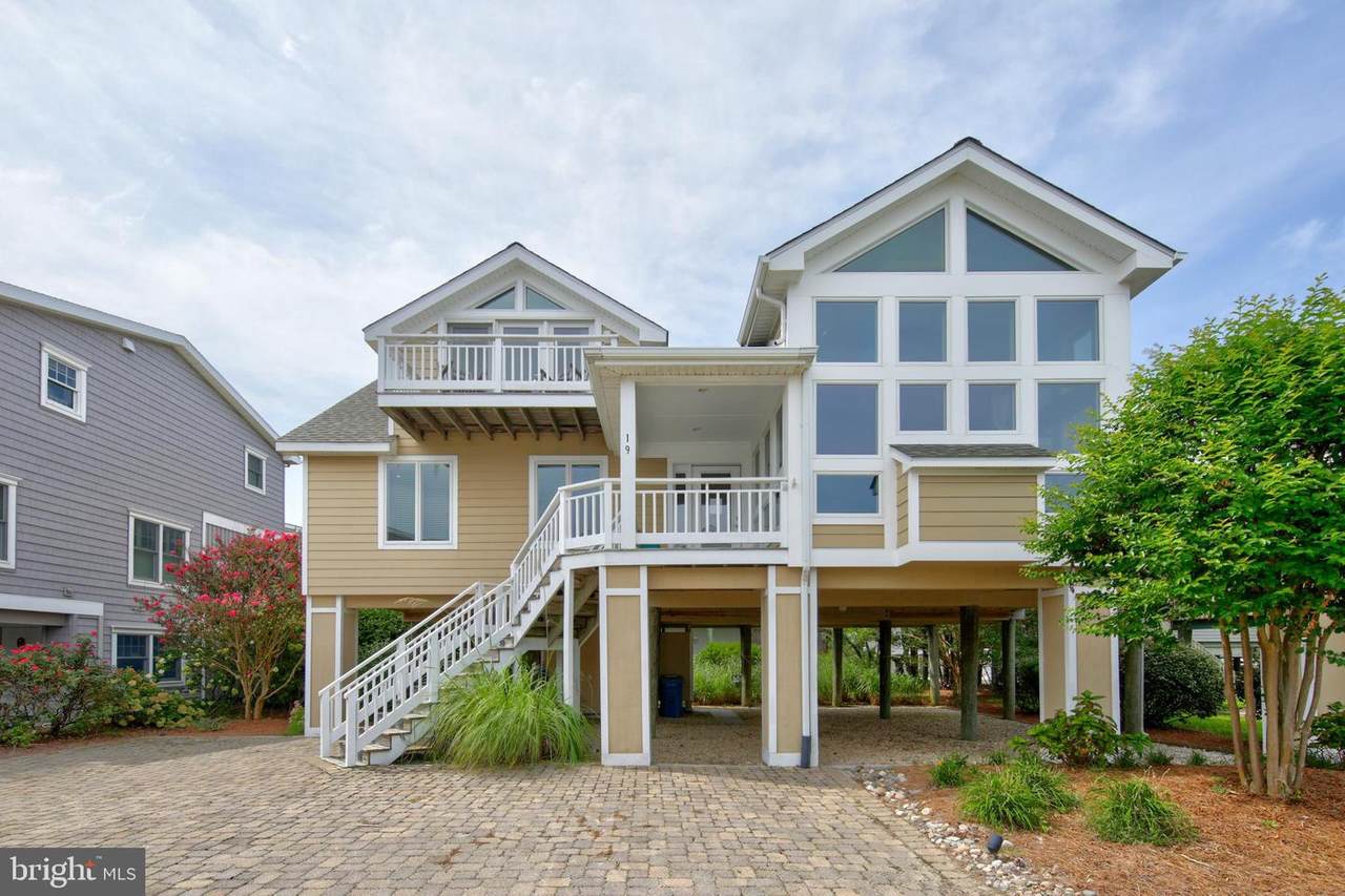 19 Sea Side Drive - Photo 1