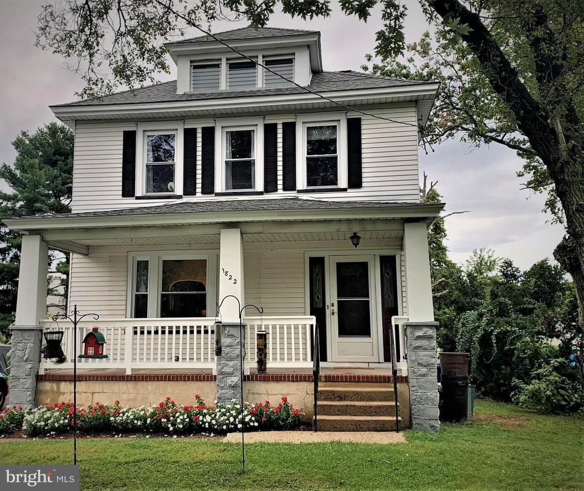 1822 Beverly Road - Photo 1