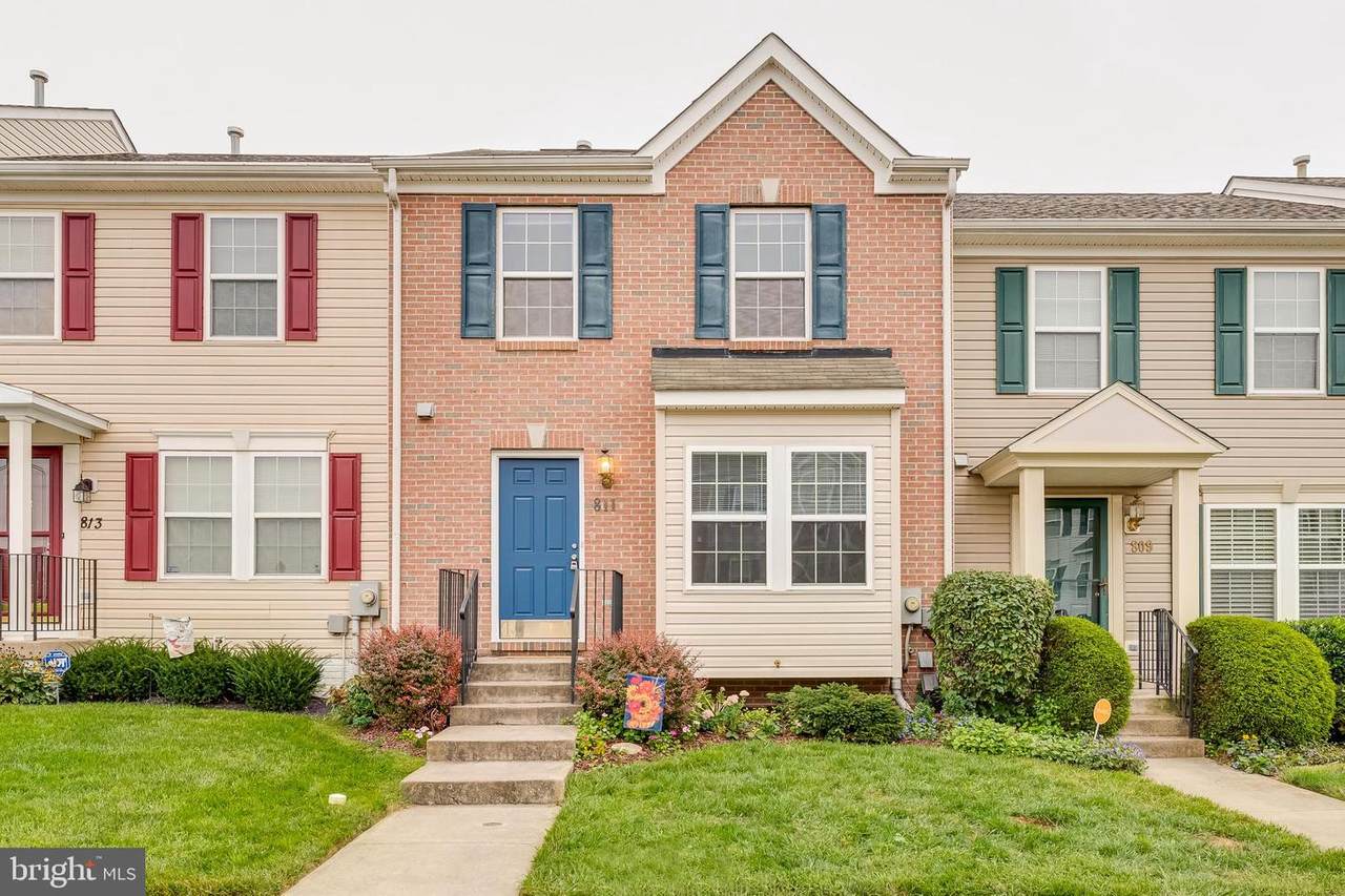 811 Desota Way - Photo 1