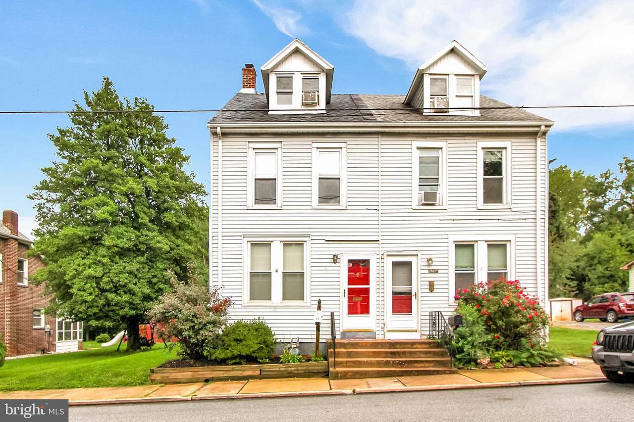 515 Yale Street - Photo 1