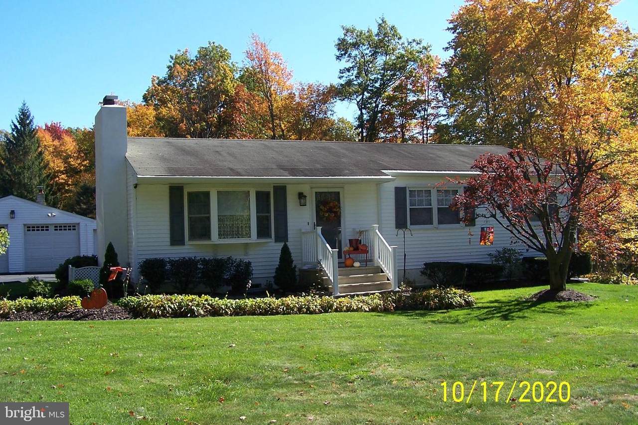241 Gameland Drive - Photo 1