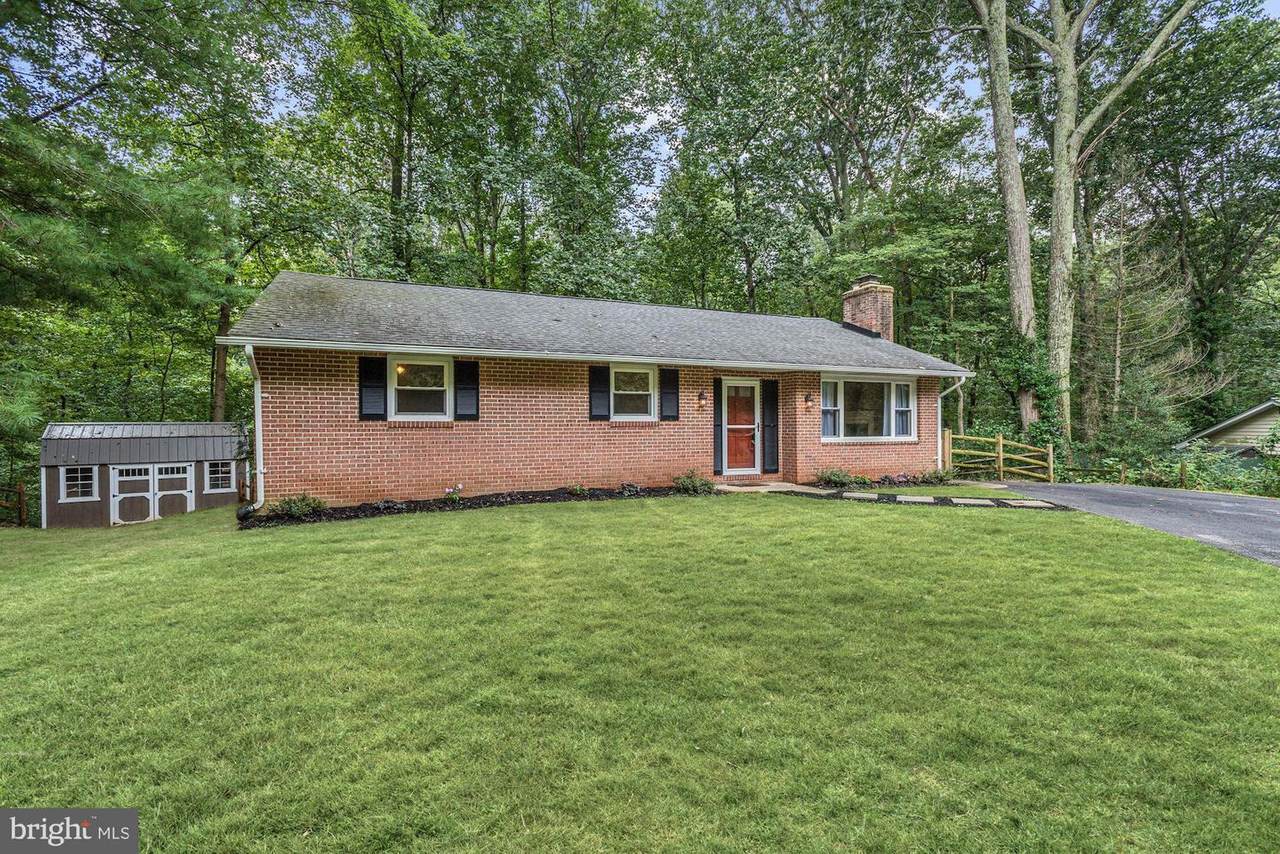 1403 Leafy Court - Photo 1