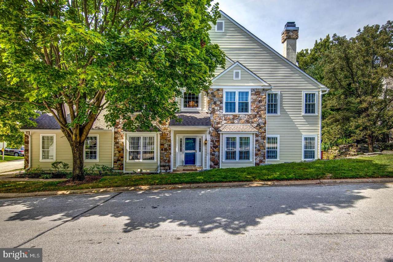 119 Waterford Circle - Photo 1