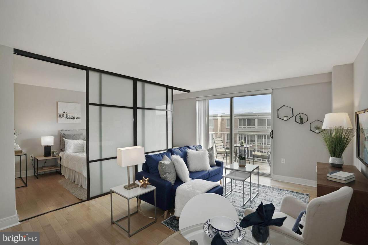 800 4TH Street - Photo 1