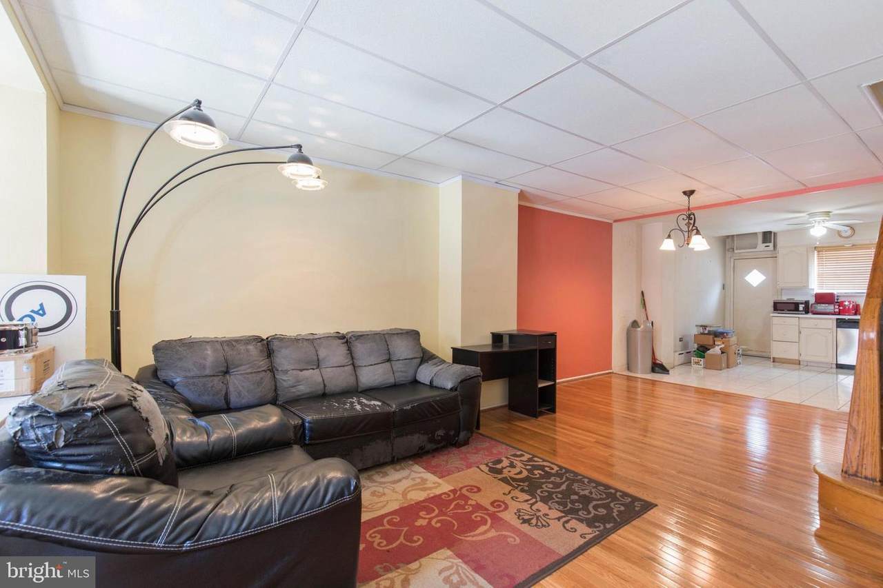 2839 12TH Street - Photo 1