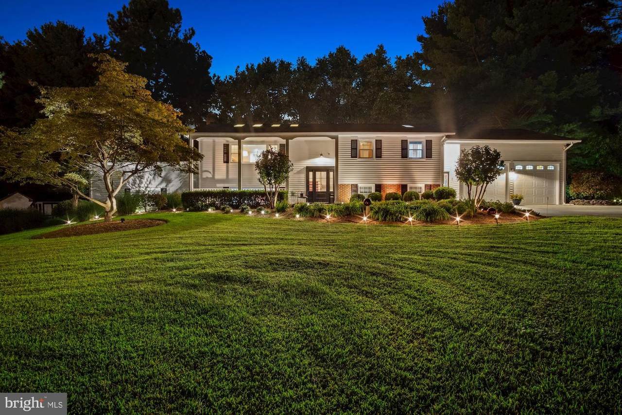 702 Appomattox Road - Photo 1