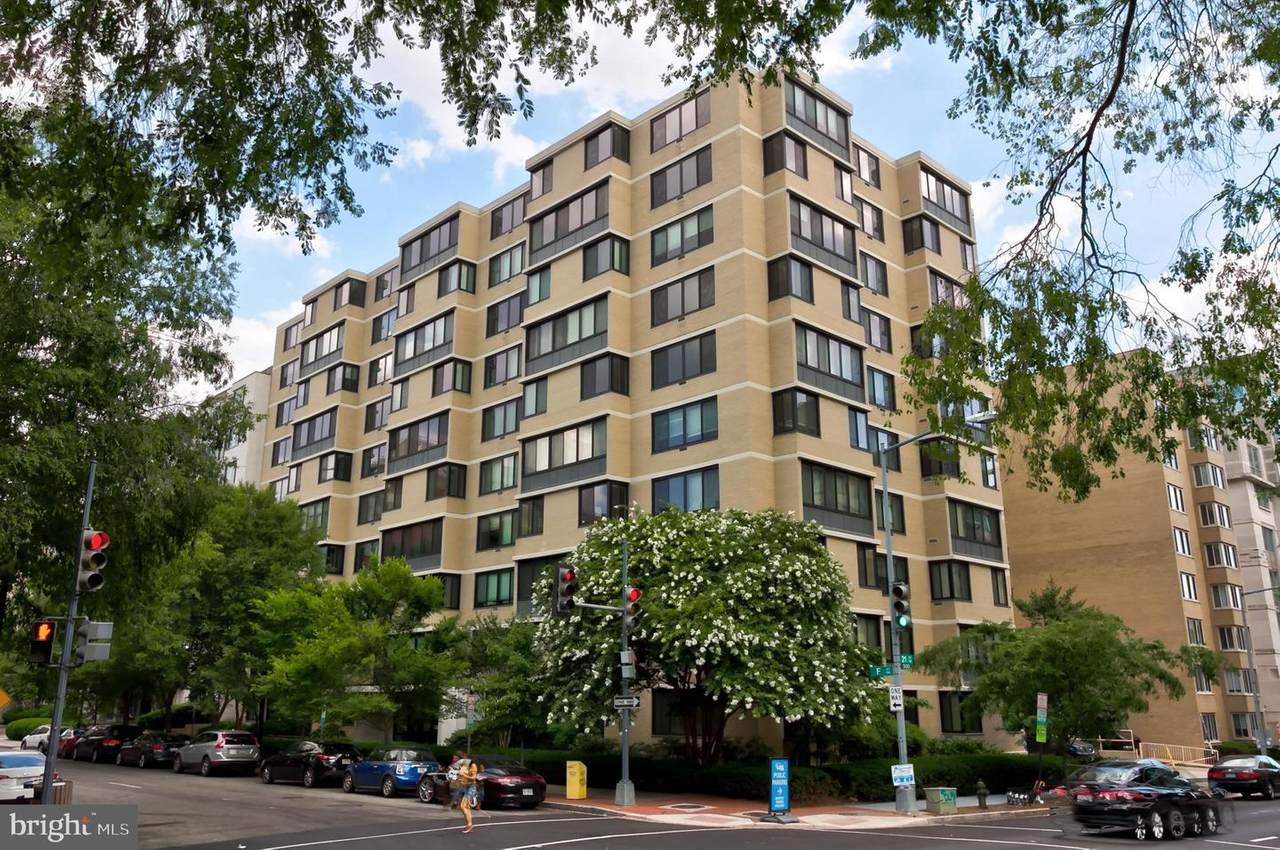2030 F Street - Photo 1
