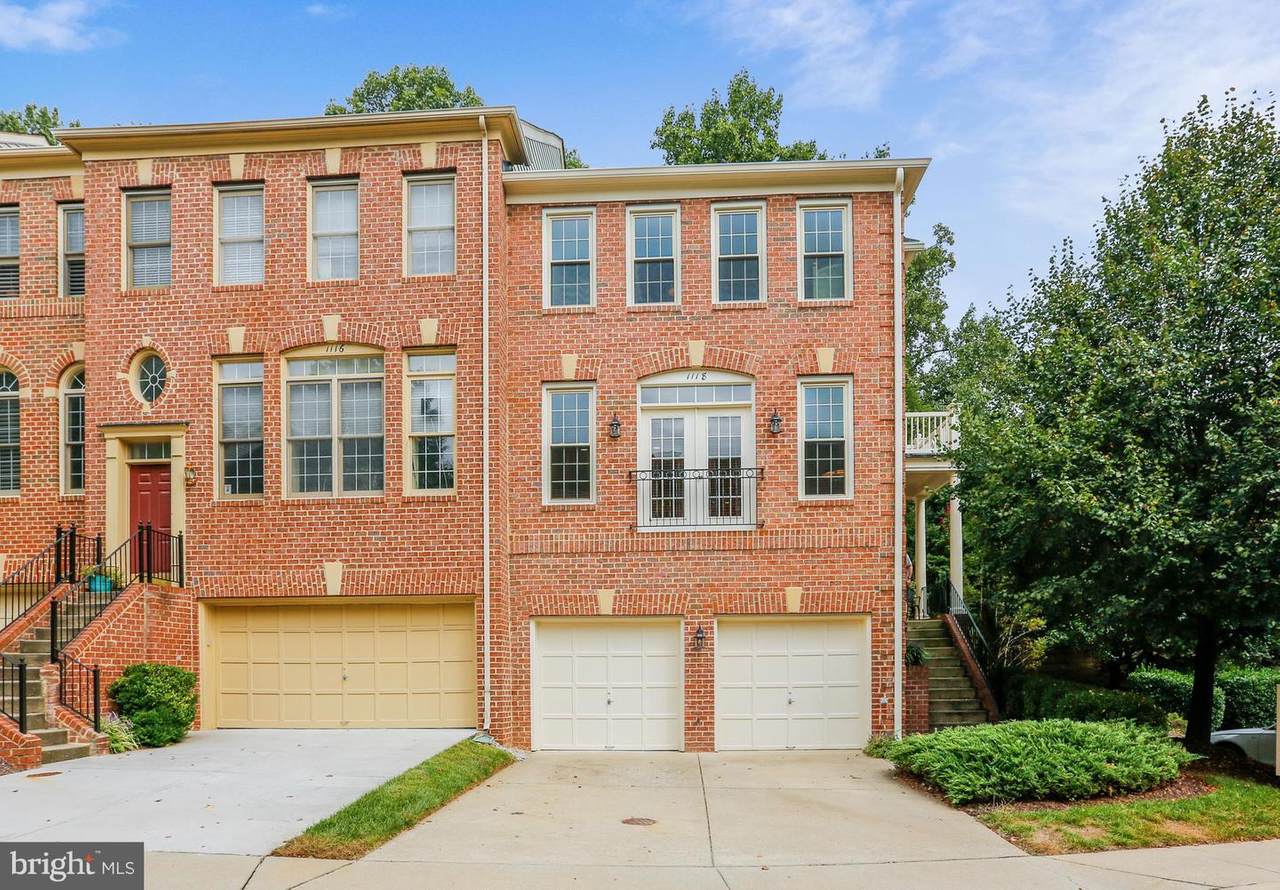 1118 Regal Oak Drive - Photo 1