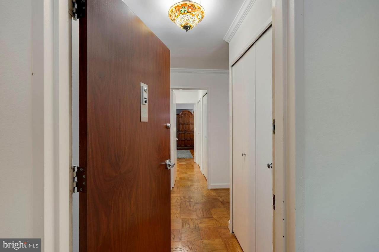 520 N Street - Photo 1