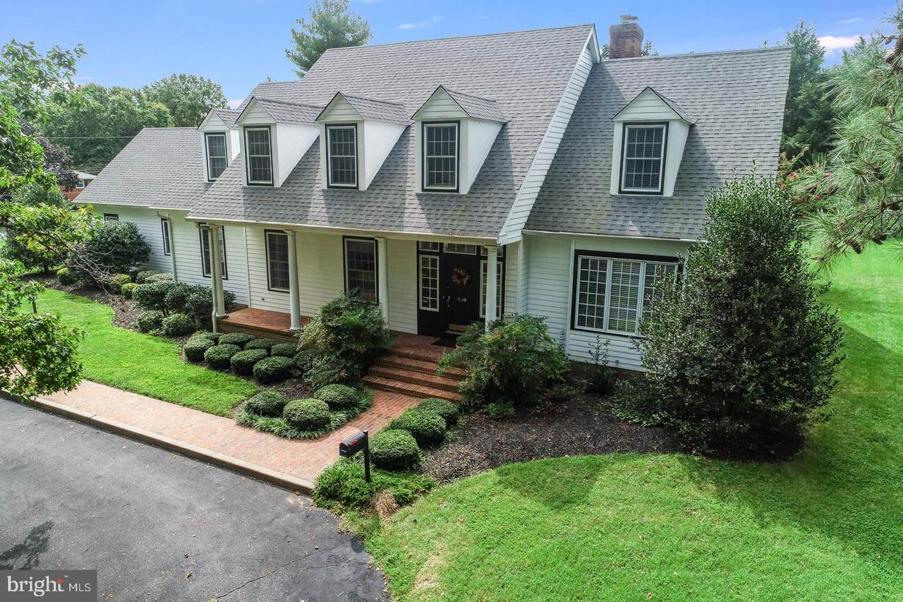 420 Kings Highway - Photo 1