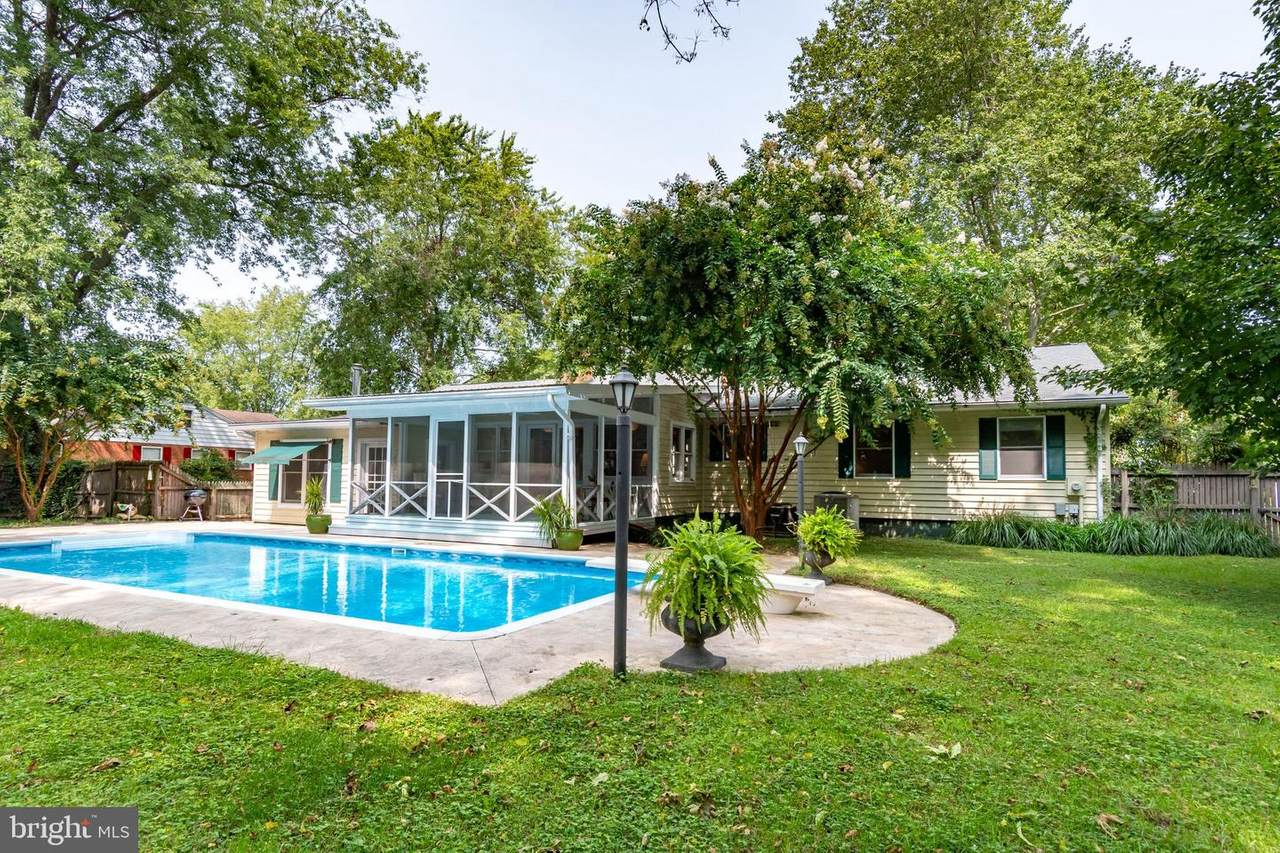 34 Algonquin Road - Photo 1
