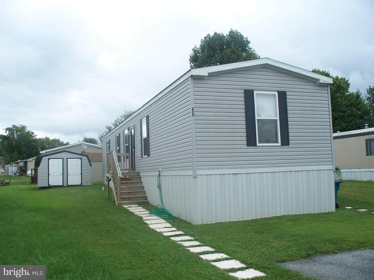 88 Chesapeake Estate - Photo 1