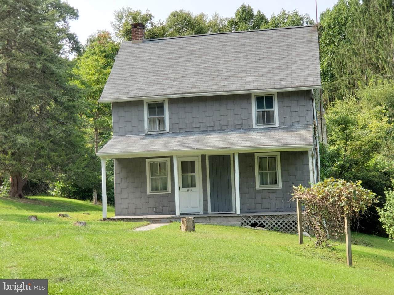 1218 Mount Carmel Road - Photo 1