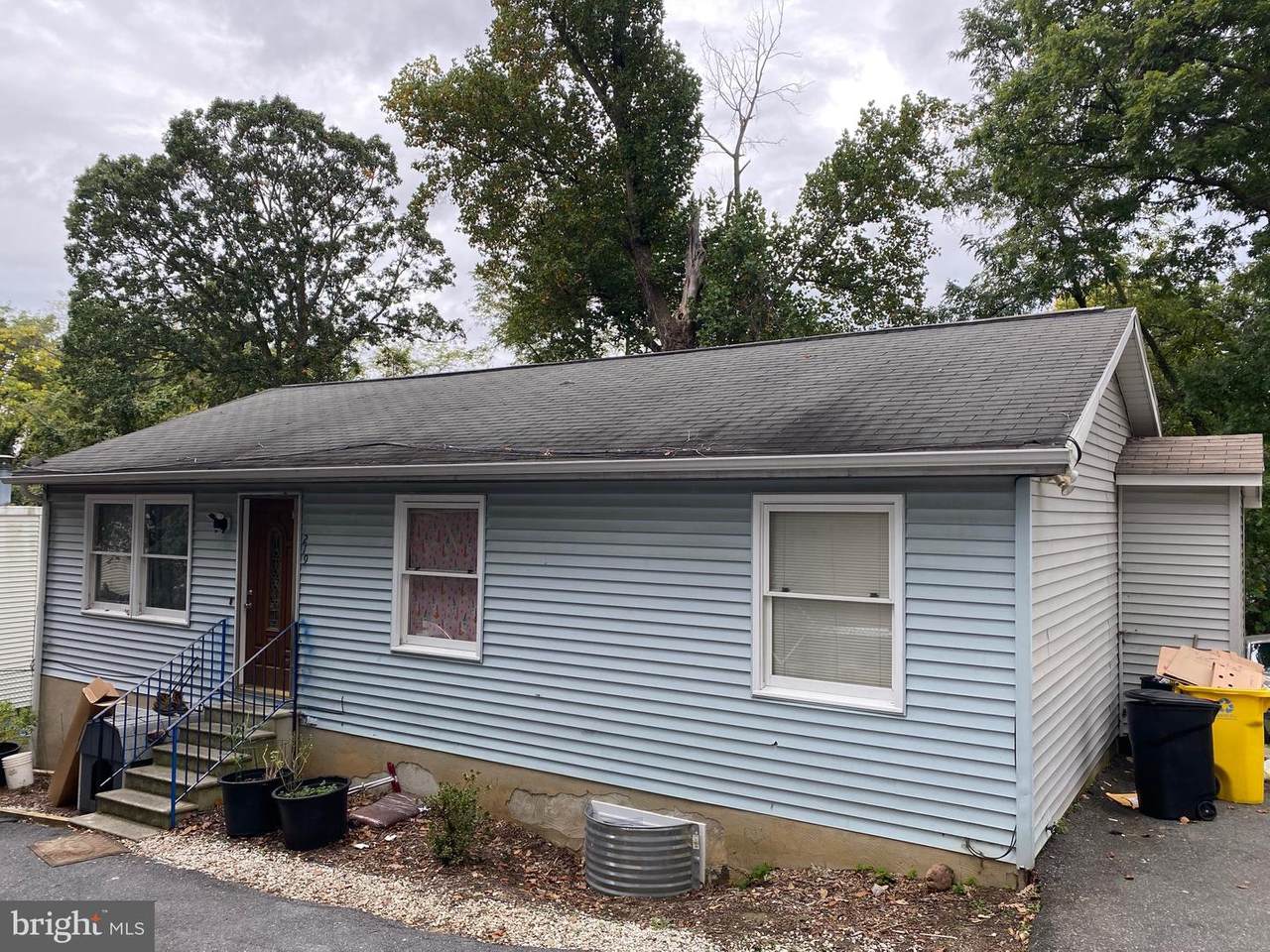 219 Gross Avenue - Photo 1