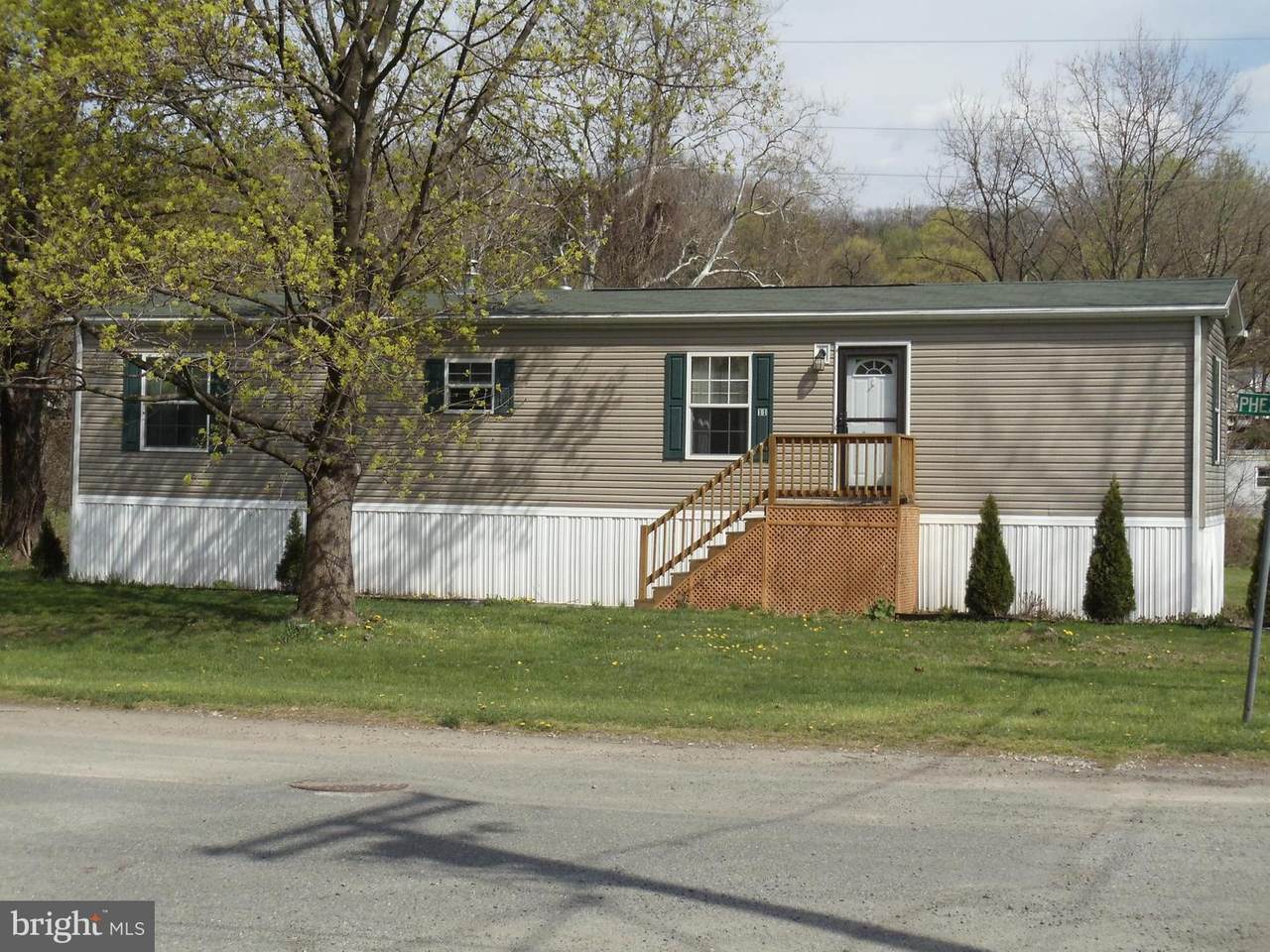 11 Pheasant Lane - Photo 1
