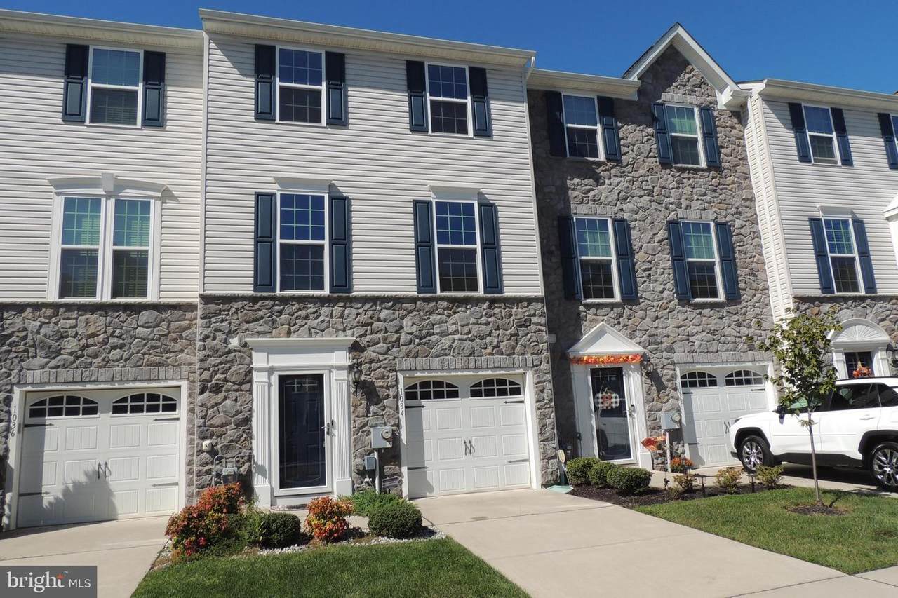 1034 Regency Place - Photo 1