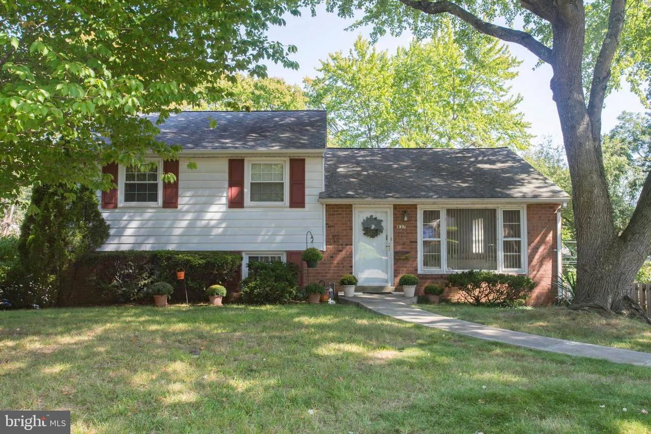 837 Rhoads Drive - Photo 1