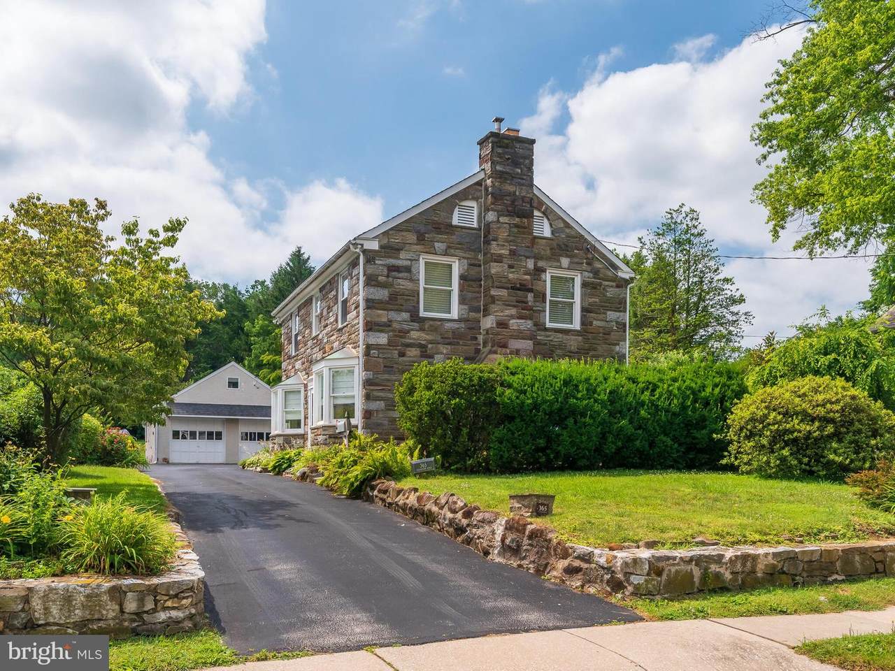 365 Sugartown Road - Photo 1