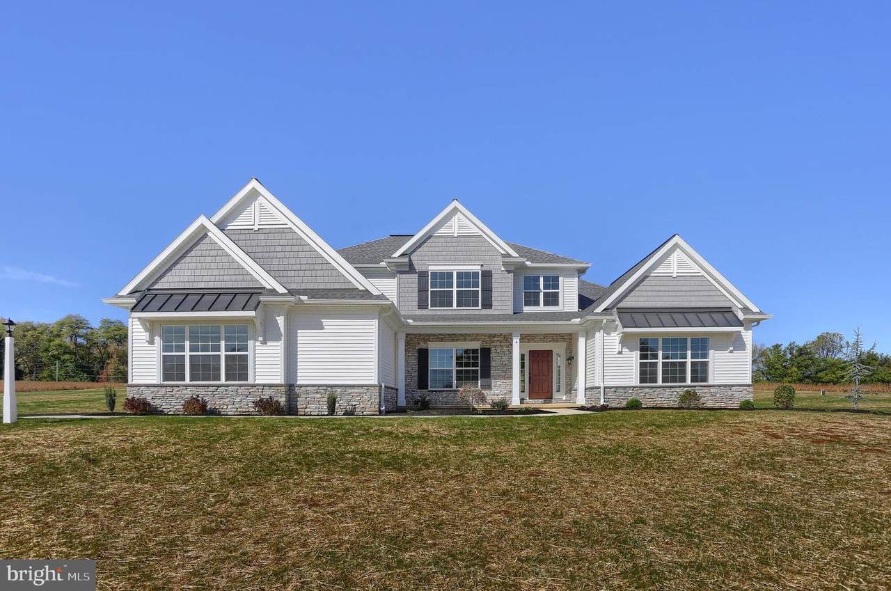 4 Peyton Drive - Photo 1