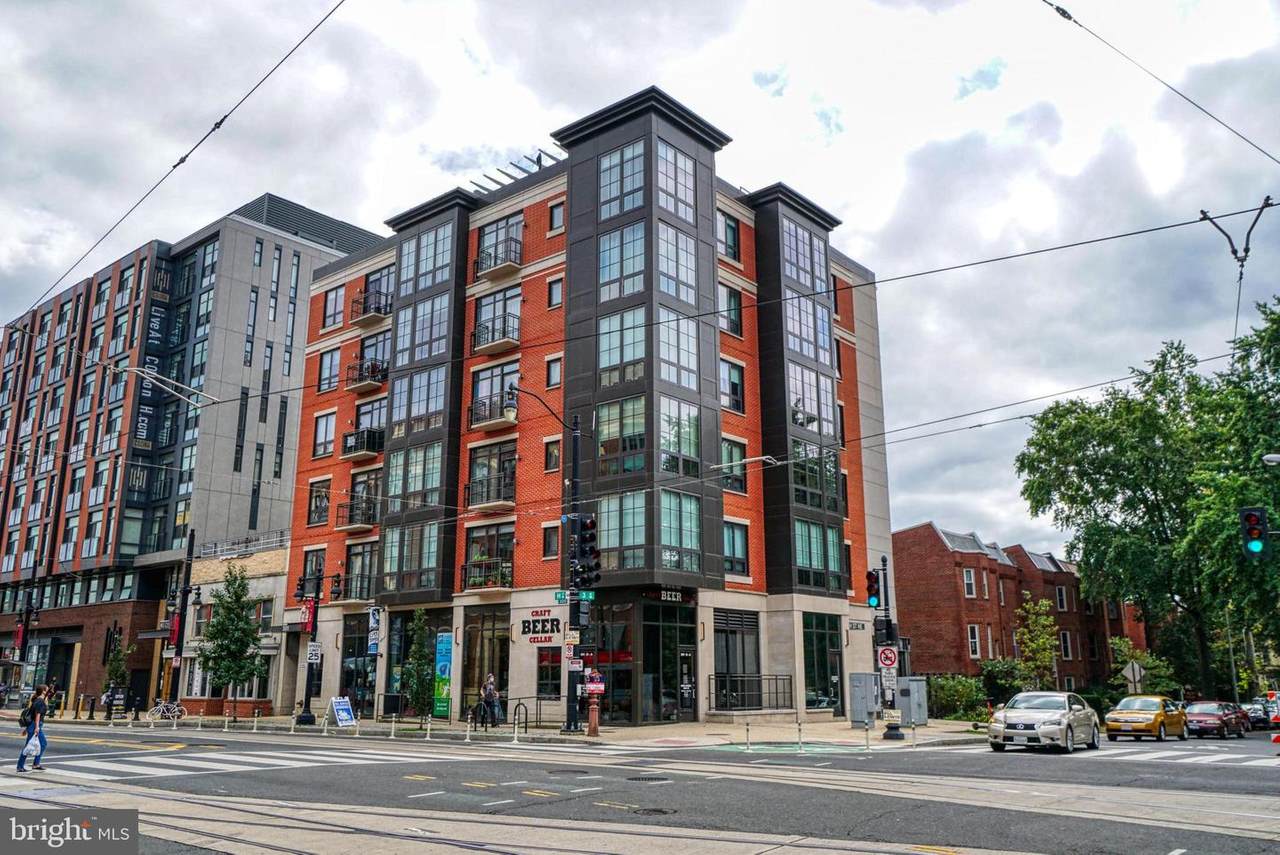 301 H Street - Photo 1