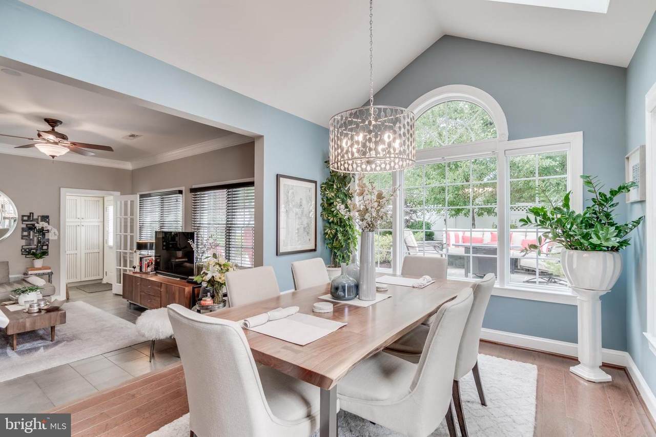 3013 King Street - Photo 1