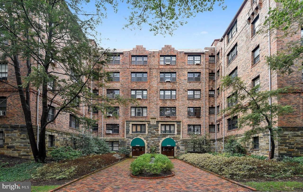 3900 Connecticut Avenue - Photo 1