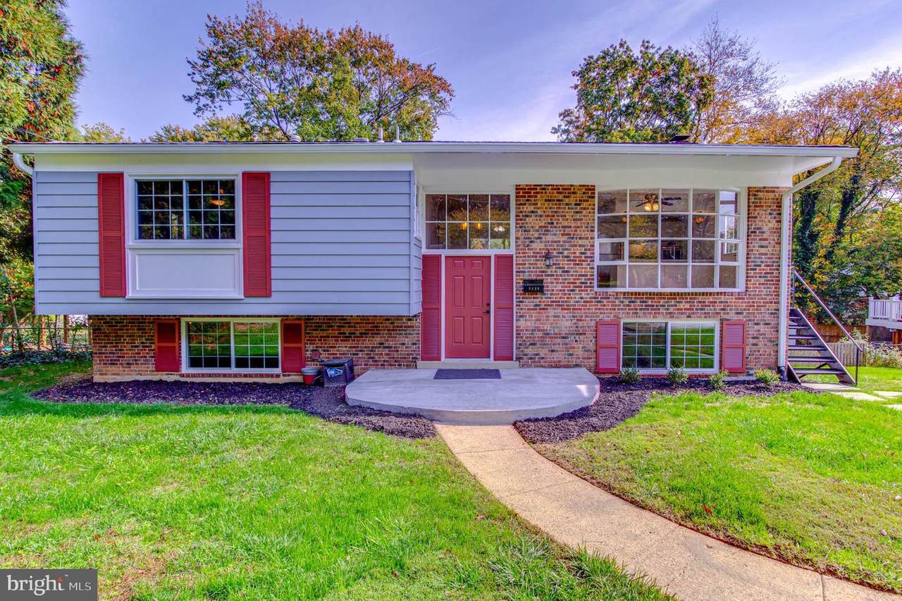 2429 Jackson Parkway - Photo 1