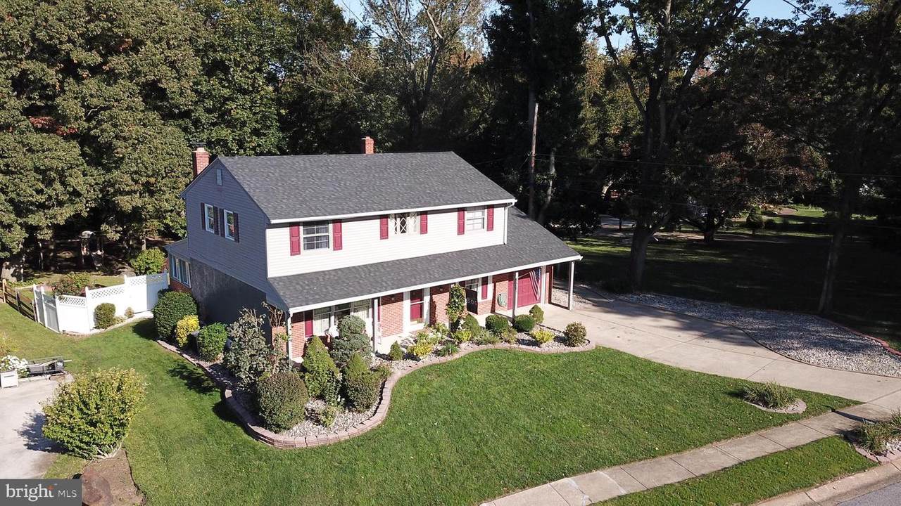 2301 Jamaica Drive - Photo 1