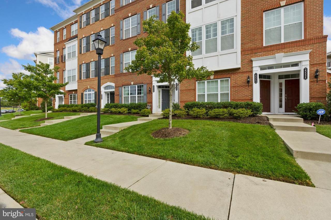 23550 Hopewell Manor Terrace - Photo 1