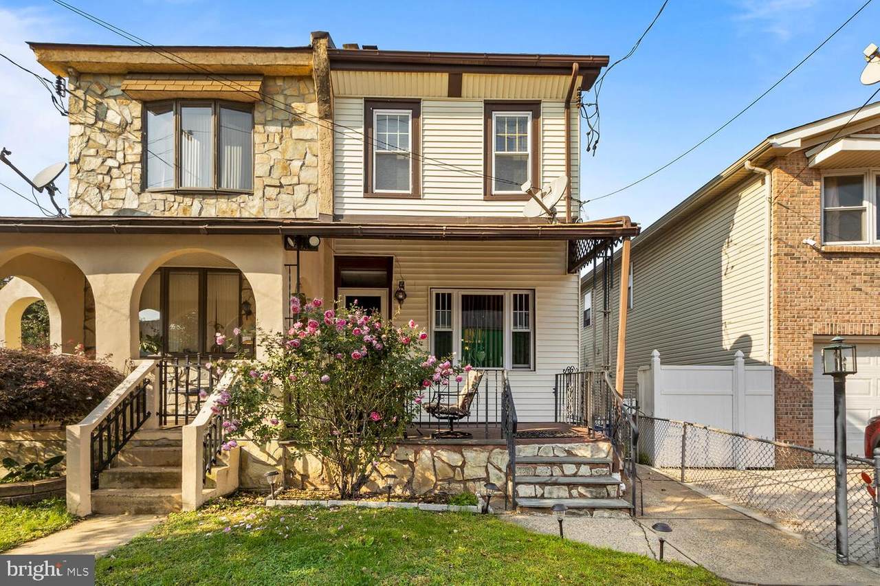 8072 Craig Street - Photo 1