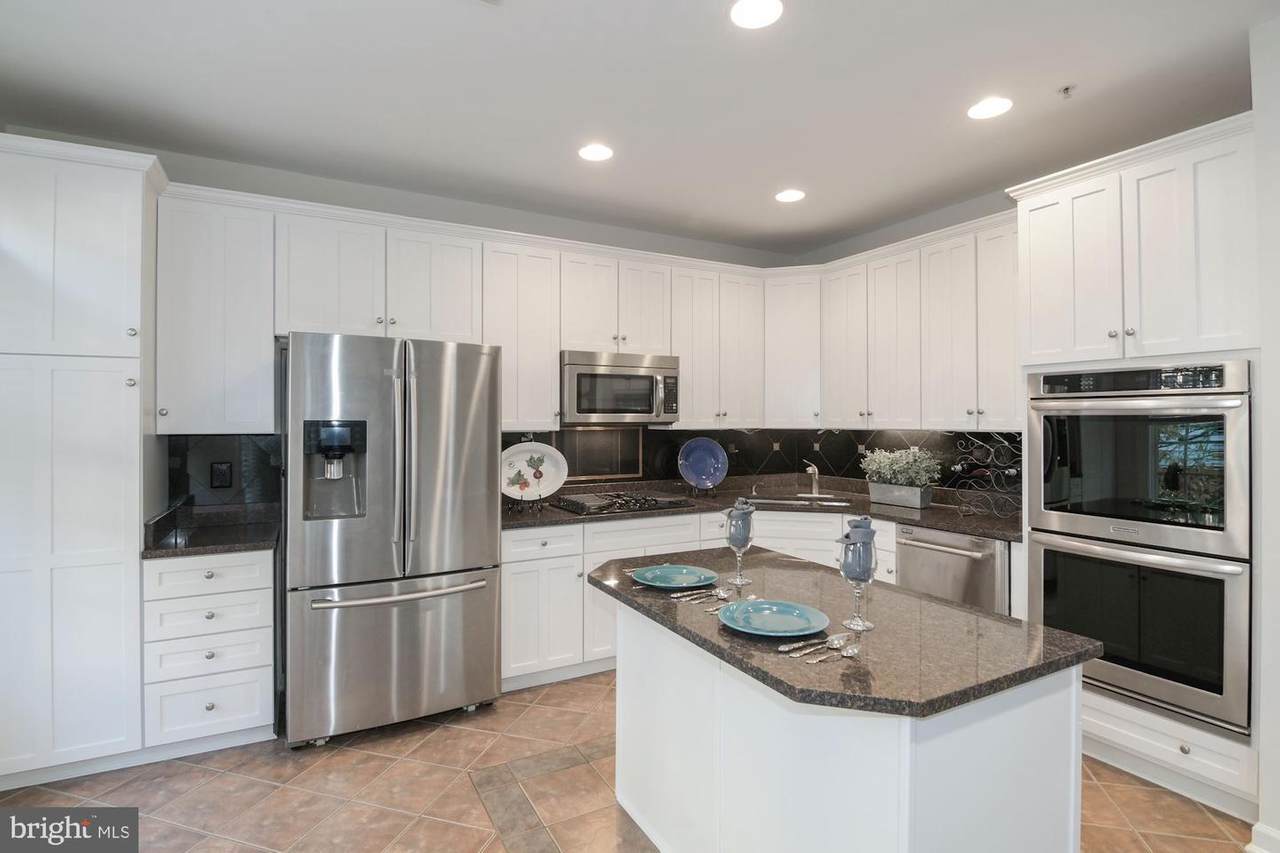 273 Murtha Street - Photo 1