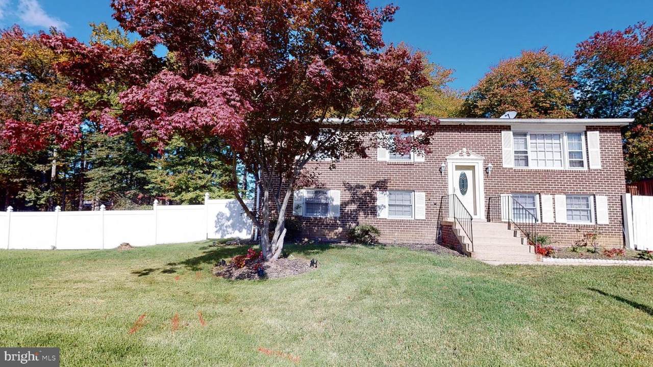 704 Tantallon Drive - Photo 1