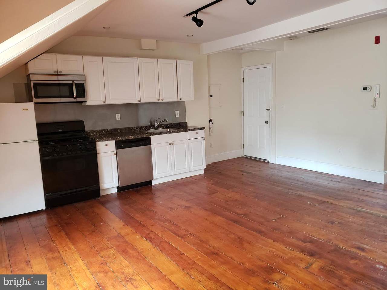 1209 Spruce Street - Photo 1