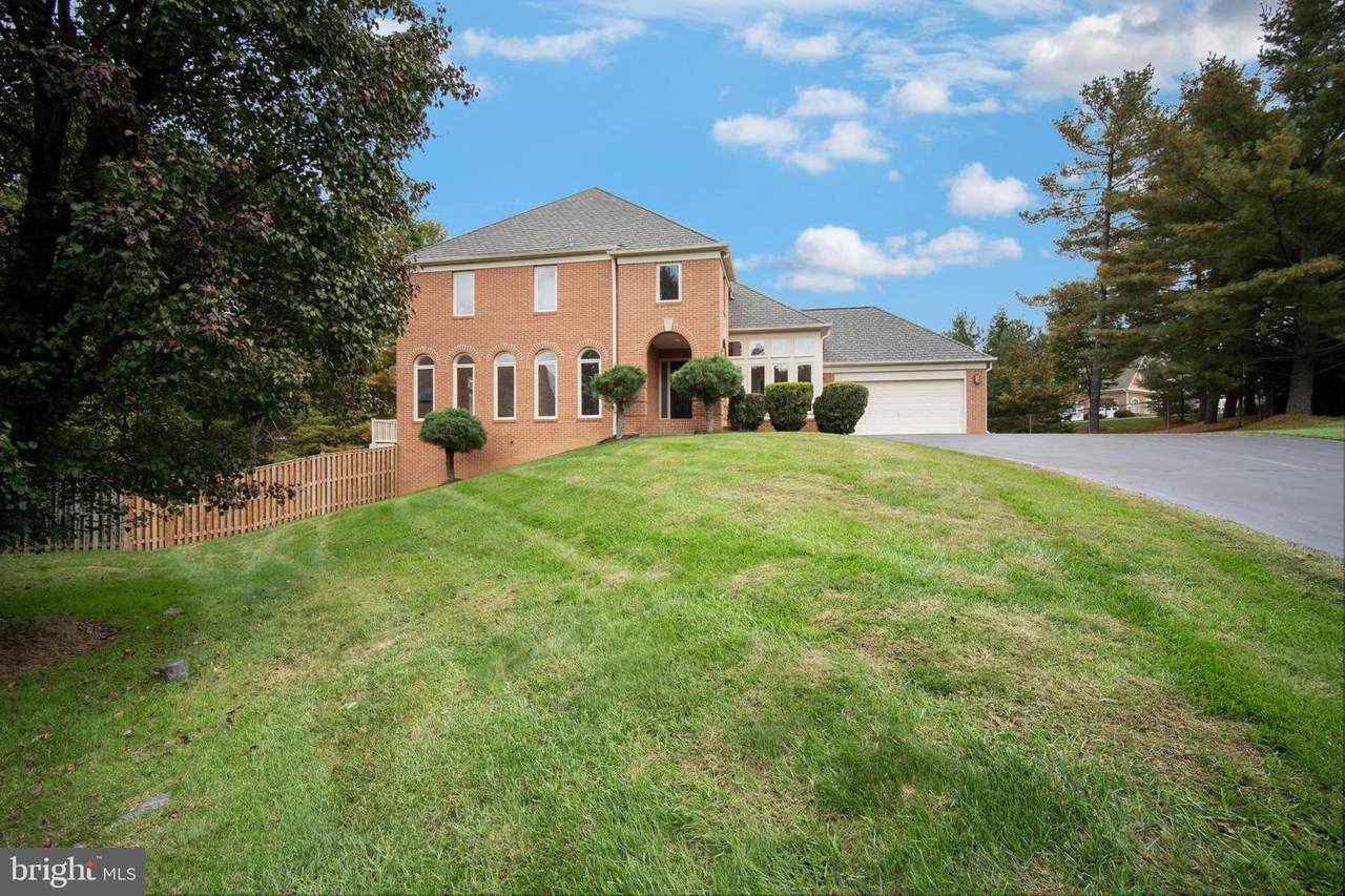 9213 Cambridge Manor Court - Photo 1