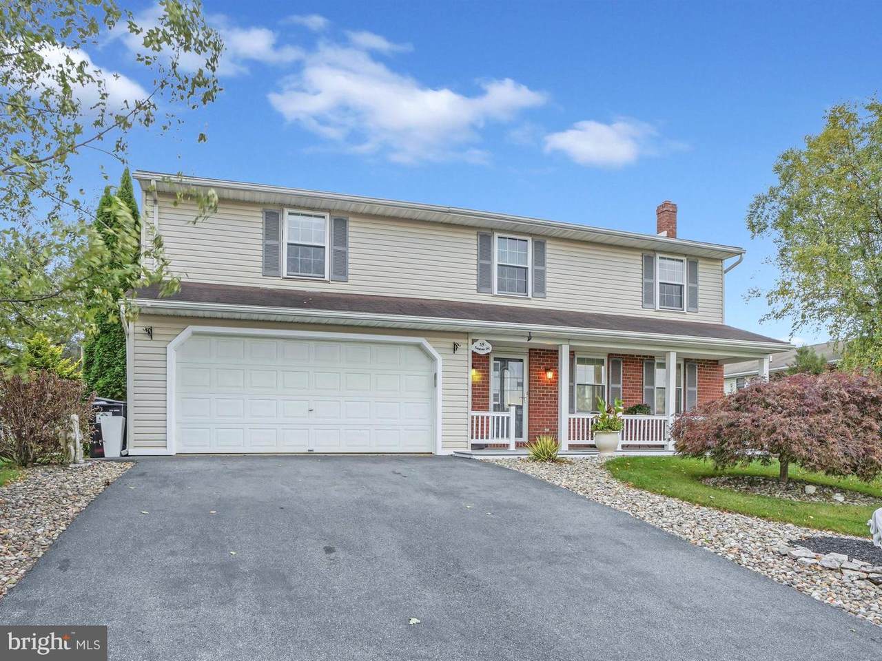 18 Treeline Drive - Photo 1