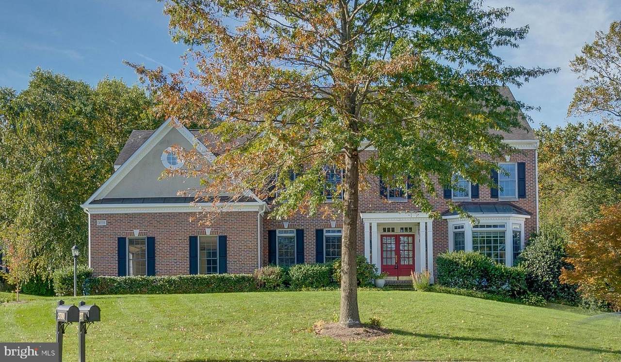 2778 Cody Road - Photo 1