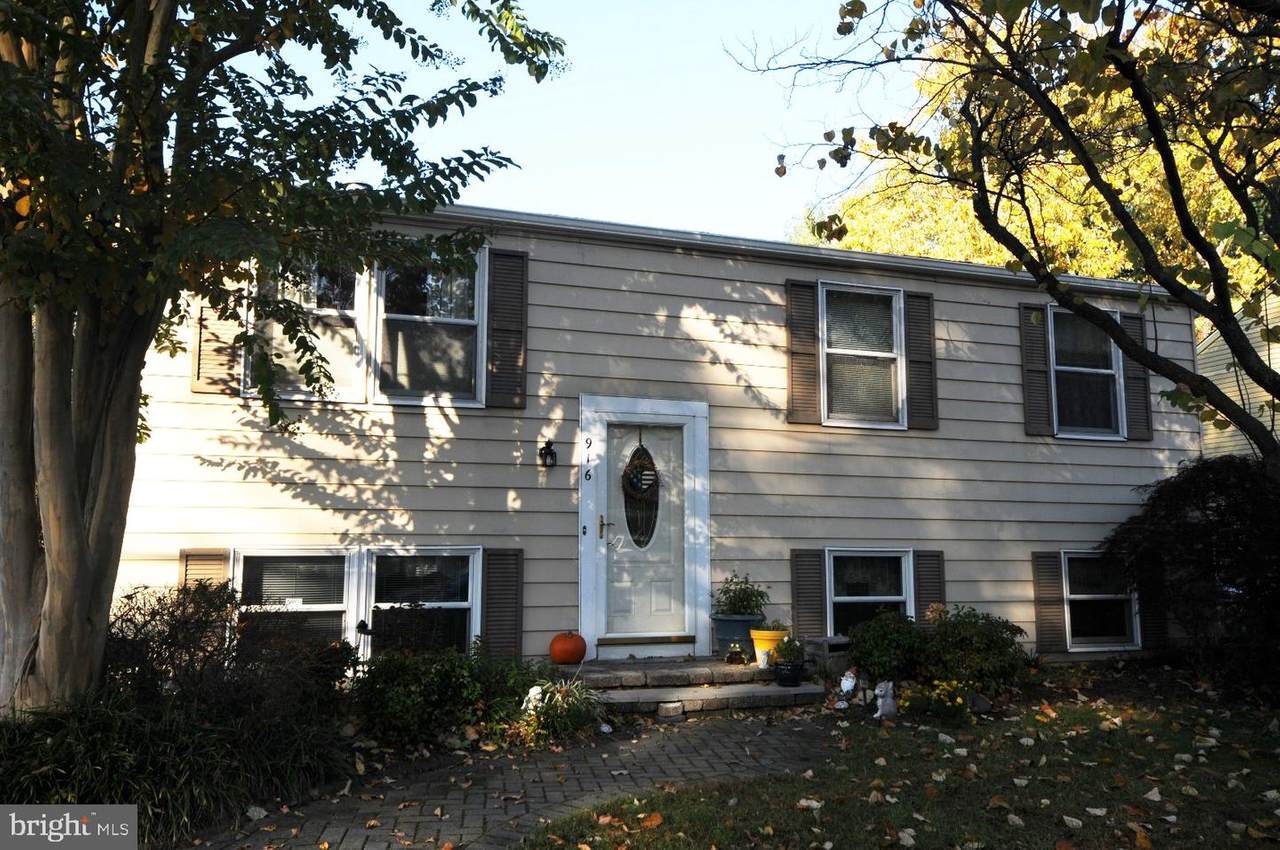 916 Mago Vista Road - Photo 1