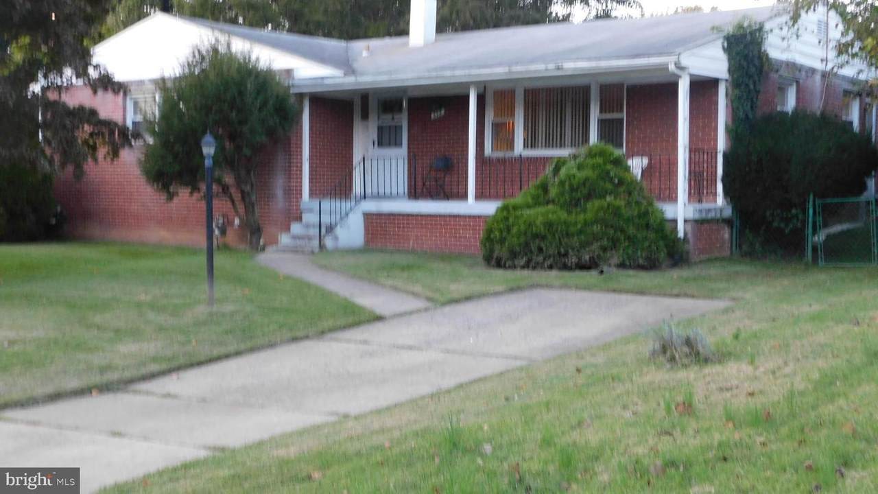506 Burnt Mills Avenue - Photo 1