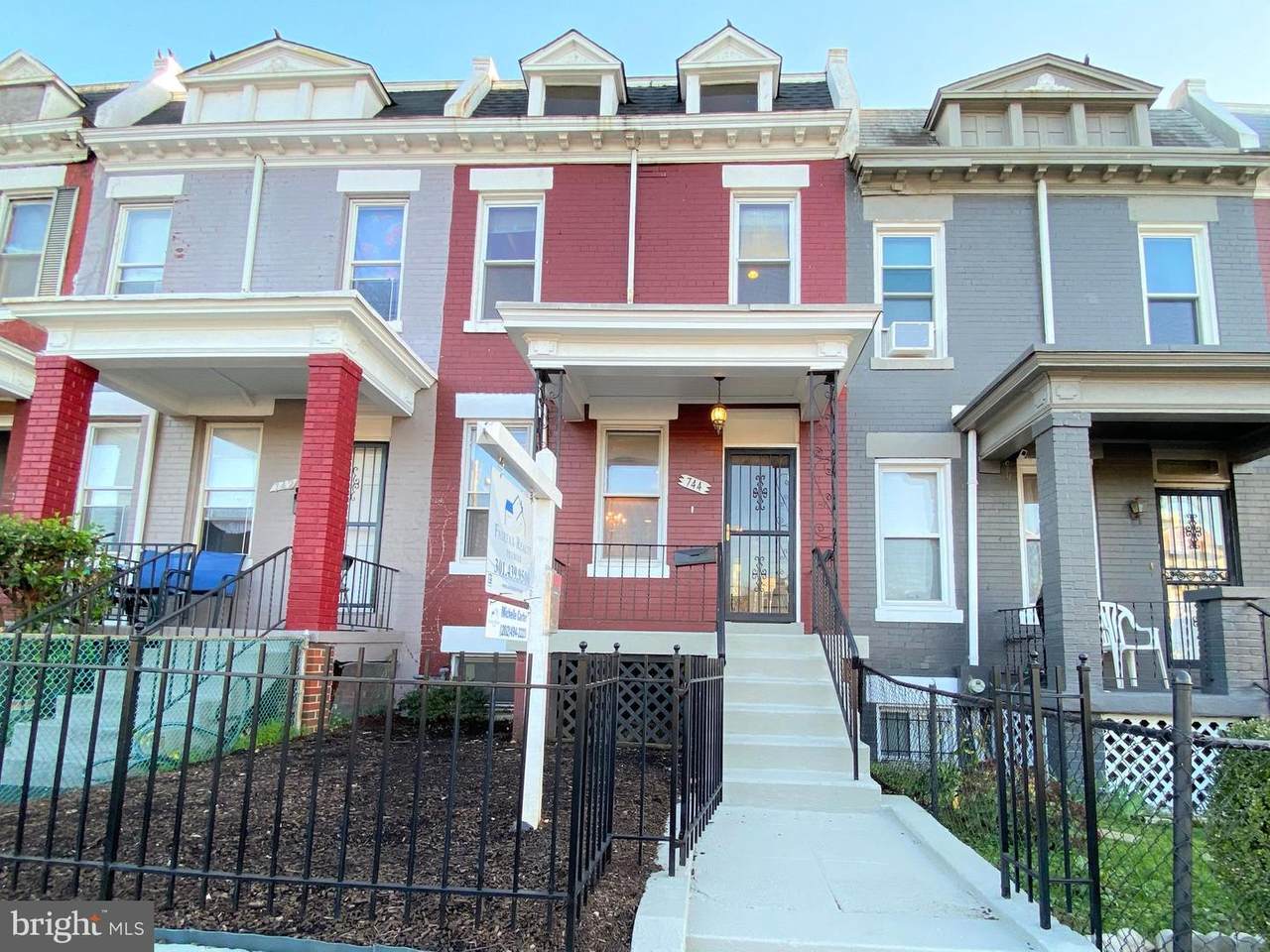 744 Columbia Road - Photo 1