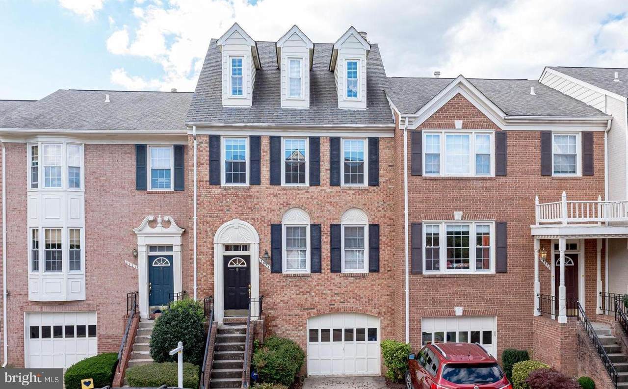 2024 Gallows Tree Court - Photo 1