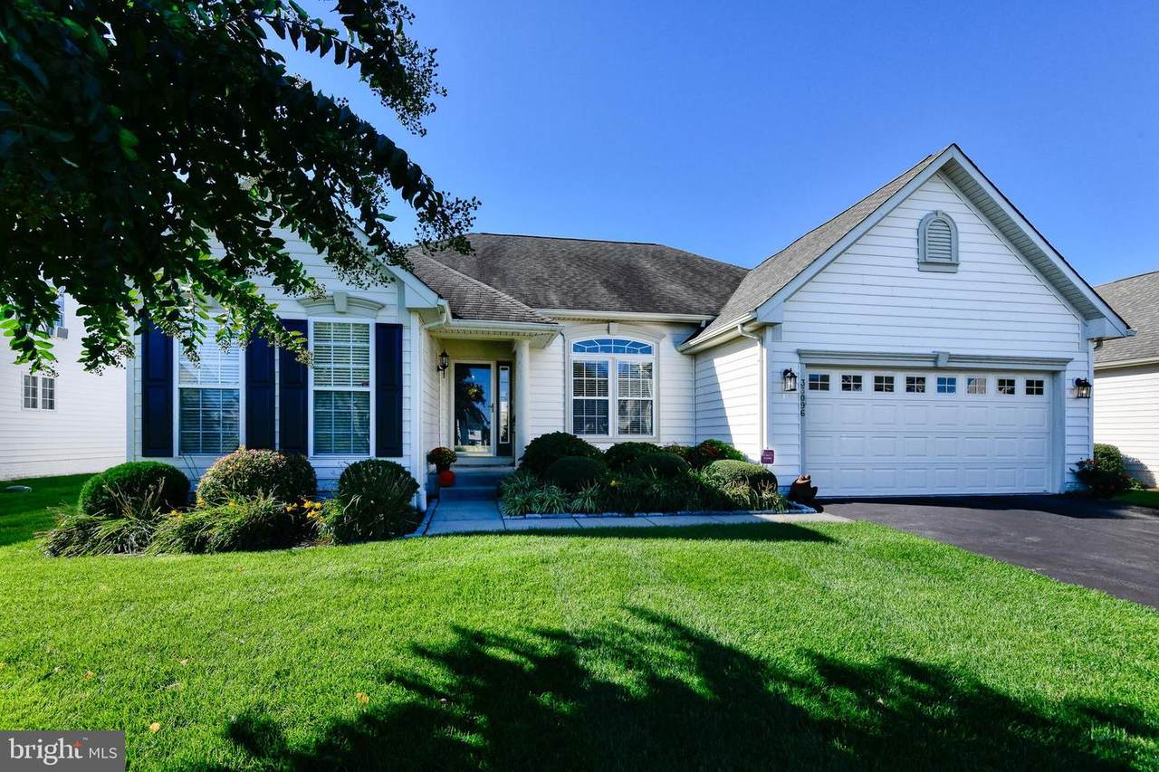33096 Light Drive - Photo 1