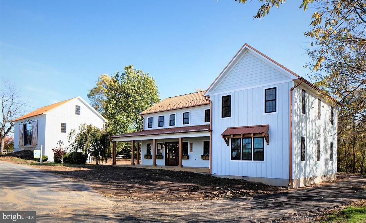 105 Shetland Drive - Photo 1