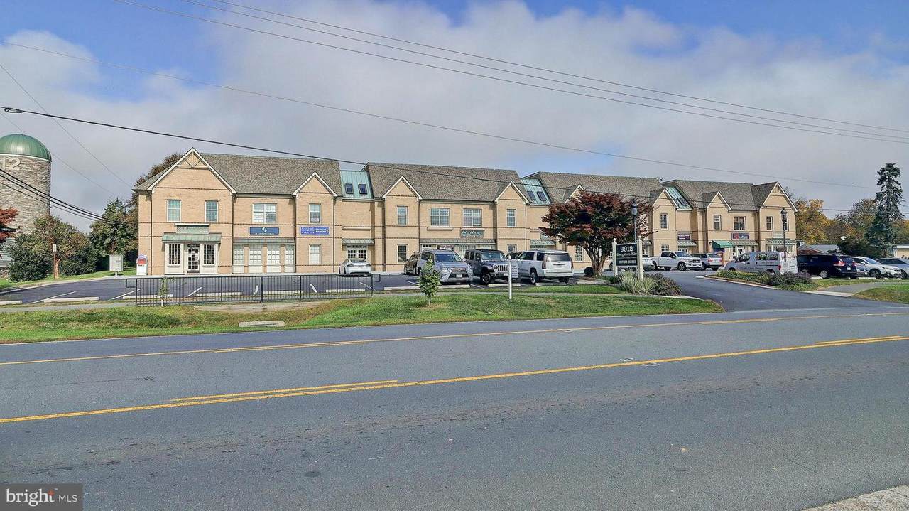 9912 Georgetown Pike - Photo 1