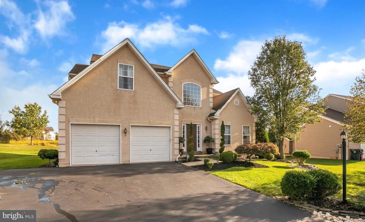 546 Clearview Drive - Photo 1
