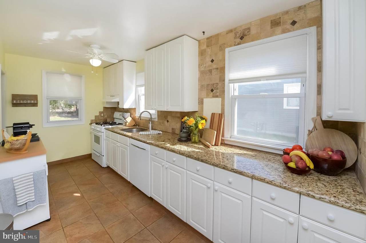 228 Richards Avenue - Photo 1