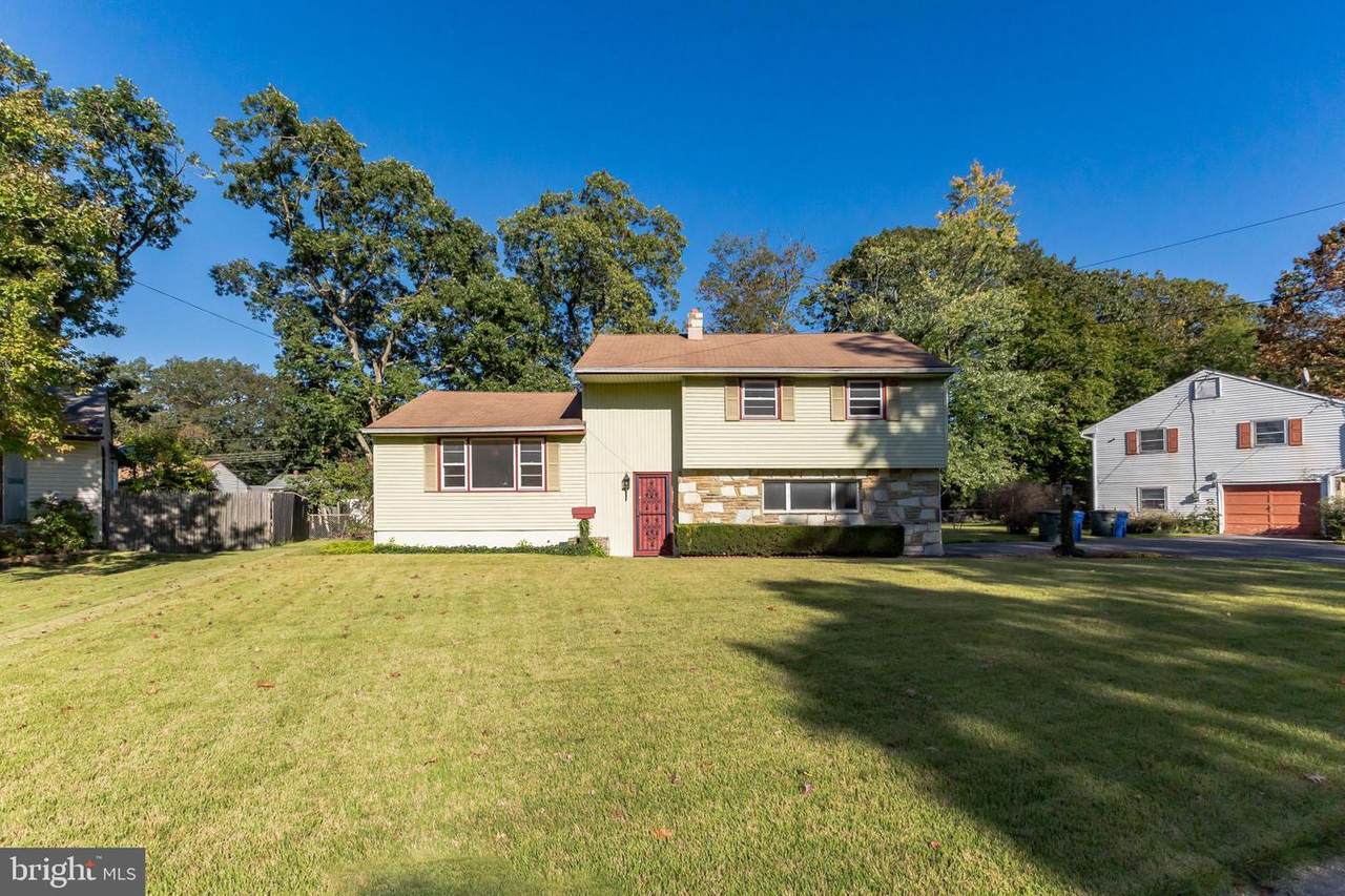 940 Main Street - Photo 1