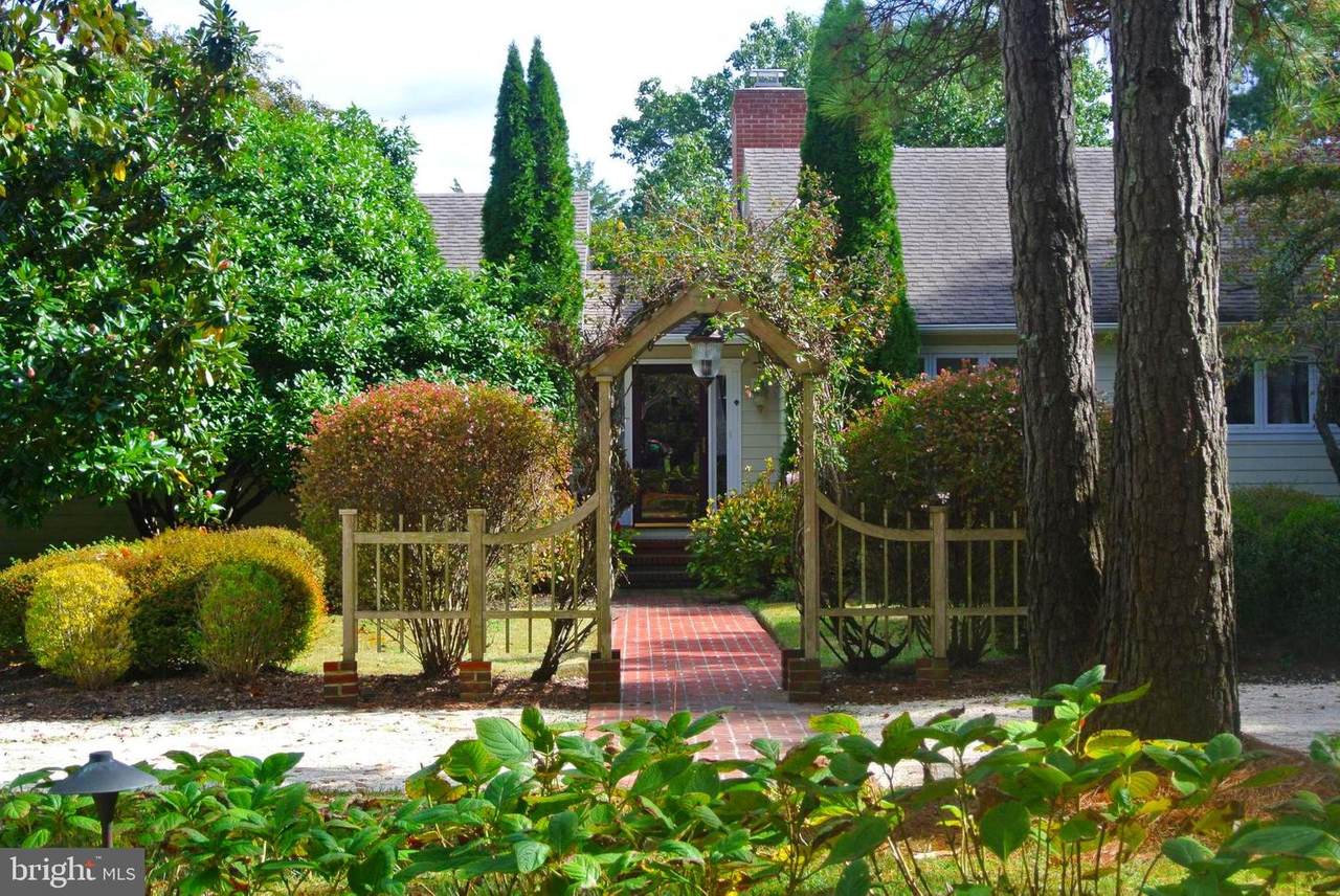27211 Baileys Neck Road - Photo 1